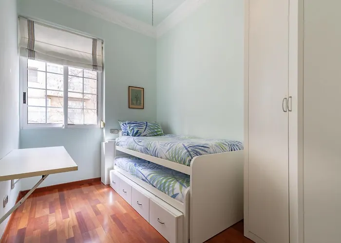 Ruzafa Luis Santangel Apartment Valencia