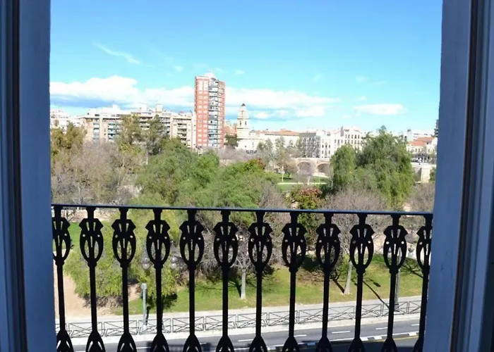 Blanq Carmen 3* Valenza