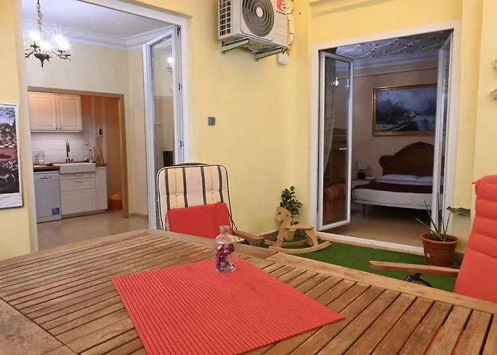 Cozy In Center Βαλένθια