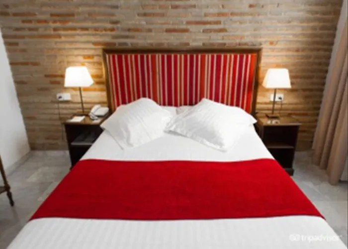 Ad Hoc Monumental 1881 3*