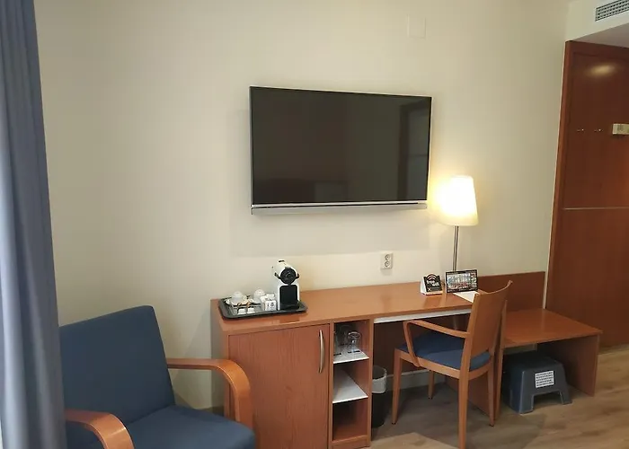 Rh Sorolla Centro ホテル 3*