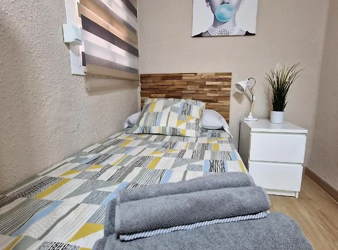 Vive Con Playa Y Metro Cerca Βαλένθια