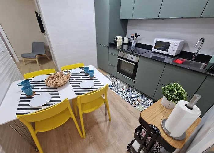 Vive Con Playa Y Metro Cerca *