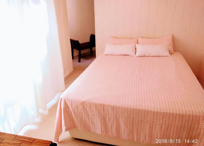 Valencian Dreams Of The Proletariat شقة فالنسيا