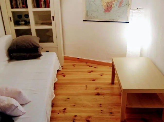 Valencian Dreams Of The Proletariat *