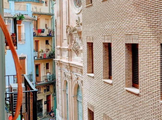 شقة Valencian Dreams Of The Proletariat *