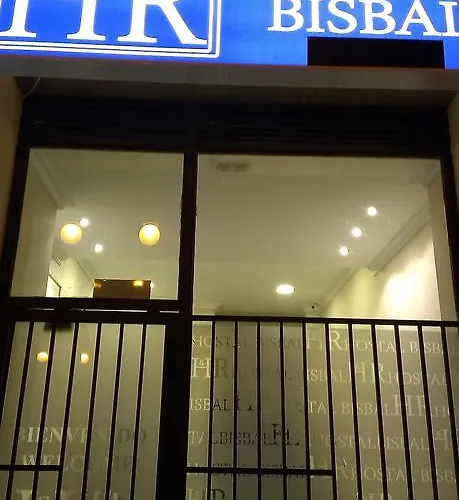 Bisbal Only Adults No Ac 게스트하우스 *