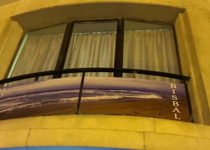 Bisbal Only Adults No Ac 게스트하우스 *