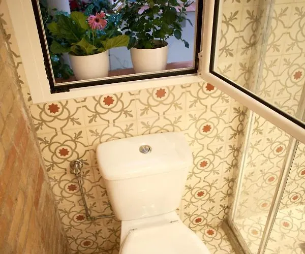 아파트 Authentic Charming Apartment/wifi/air Conditioning *