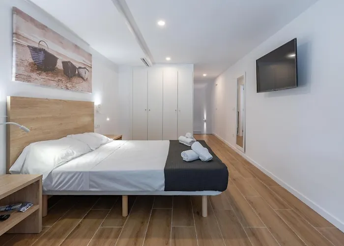 Διαμέρισμα Travel Habitat Alameda Suites. *