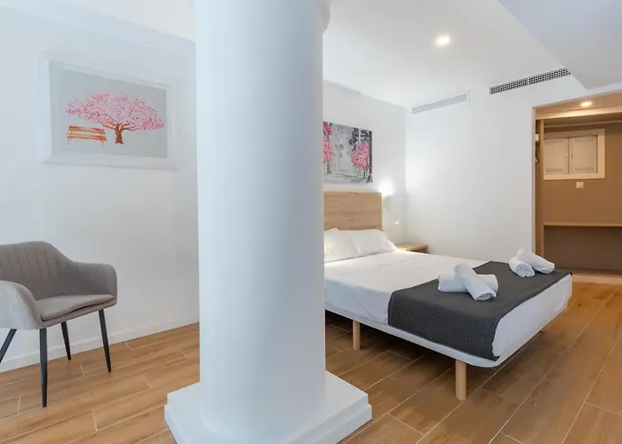 Travel Habitat Alameda Suites. Βαλένθια