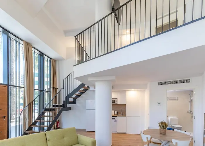 Travel Habitat Alameda Suites. * Βαλένθια