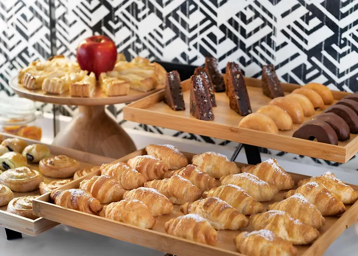 Hotel Nh Collection Colon 4*