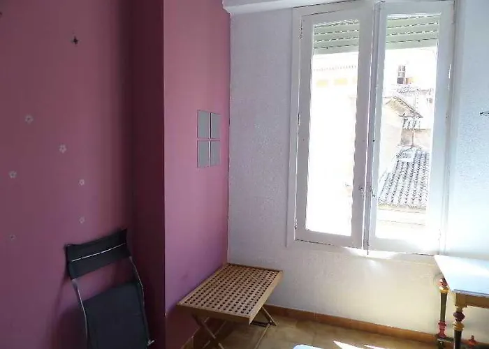 Hostel Russafa Youth