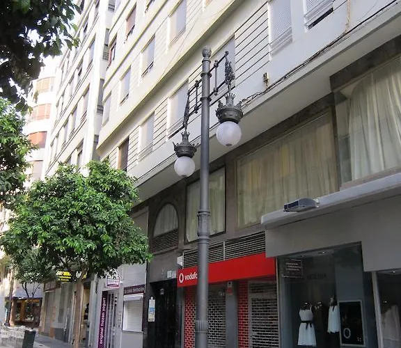 Apartamentos Valencia شقة