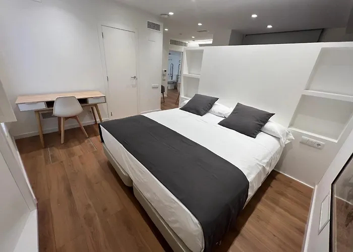 Old Town Flats Casa Del Bisbe Aparthotel