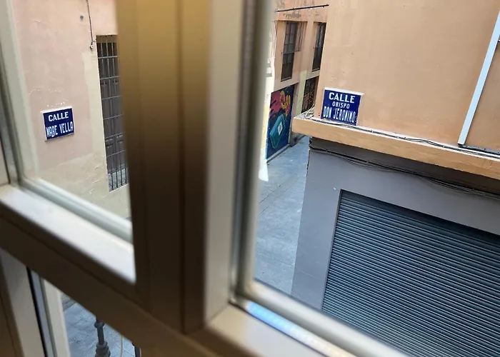 Old Town Flats Casa Del Bisbe Aparthotel