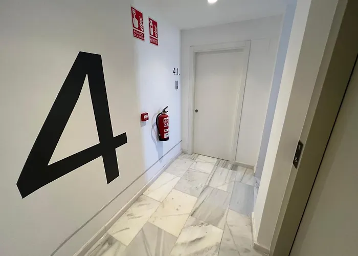 Old Town Flats Casa Del Bisbe Aparthotel