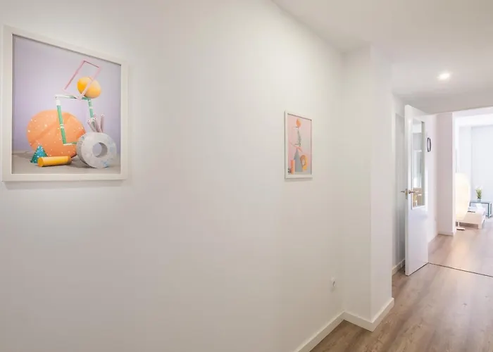 Modern, Stylish With Balcony * Walencja