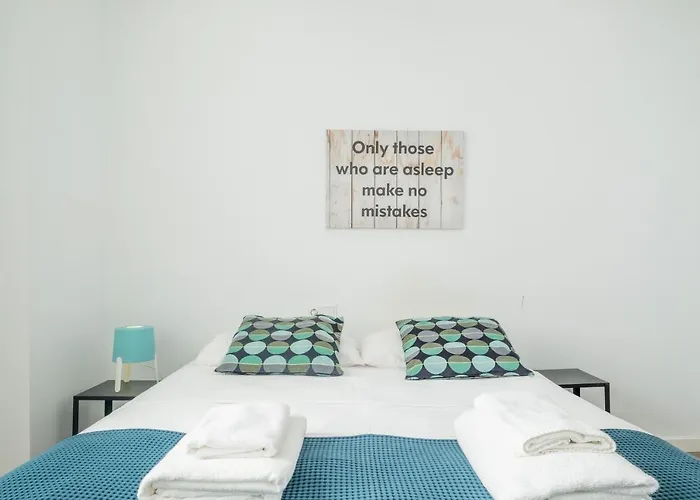 Modern, Stylish With Balcony Apartament Walencja