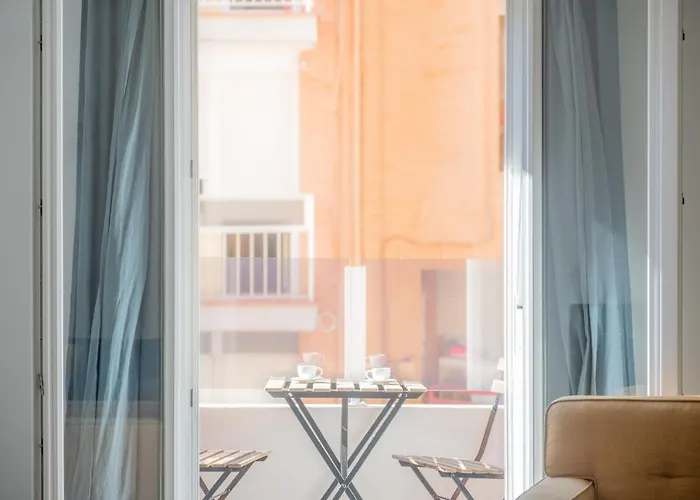 Apartament Modern, Stylish With Balcony