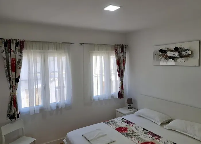 Arenas 3 Διαμέρισμα