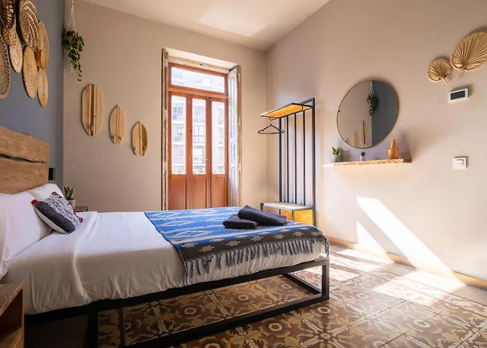 Bed and breakfast Bird House 3*