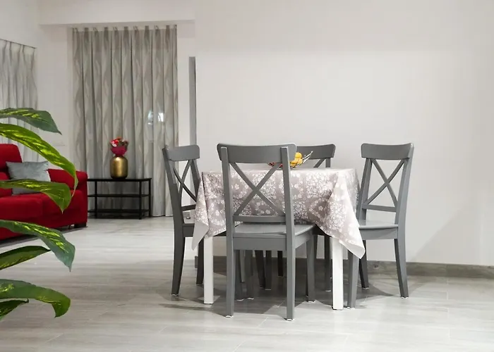 Mimi's In En Corts * فالنسيا