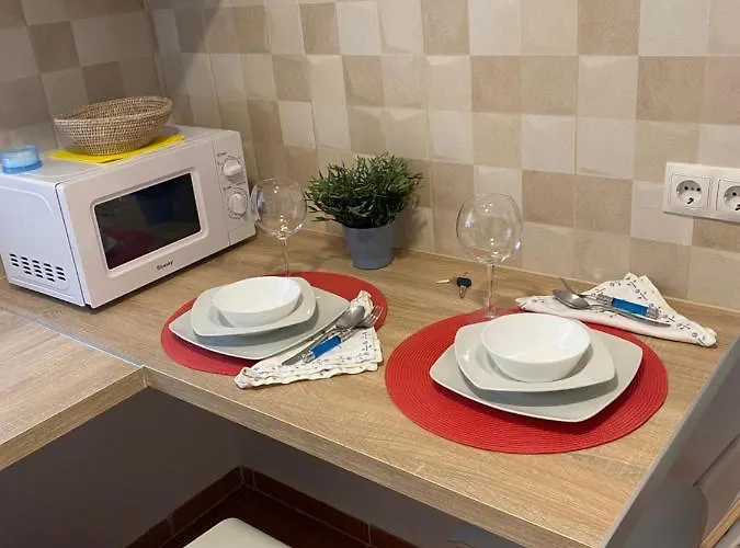 Con Cocina Y Bano Privado De Temporada Vacaciones Largas Long Desde 11 Noches * Валенсия