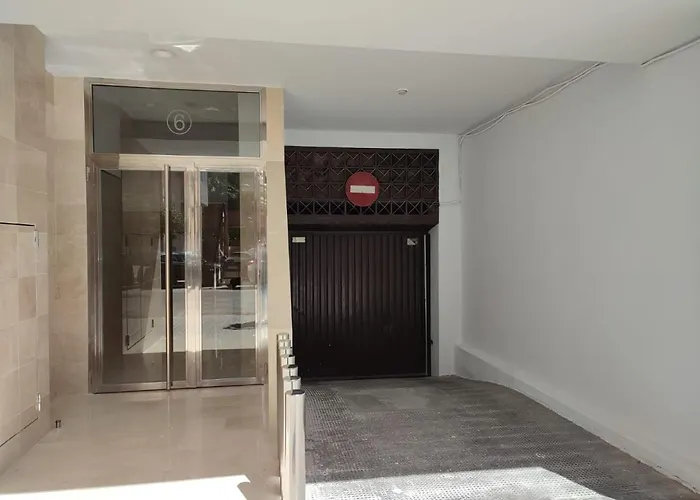 Sweet Caroline Valence