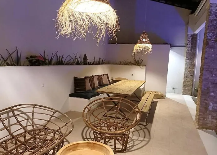 Maison Avec Piscine à Villa *