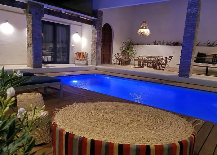 Maison Avec Piscine à Valence