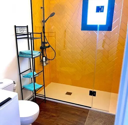 Casa Mediterranea- Les Mil I Nits 펜션