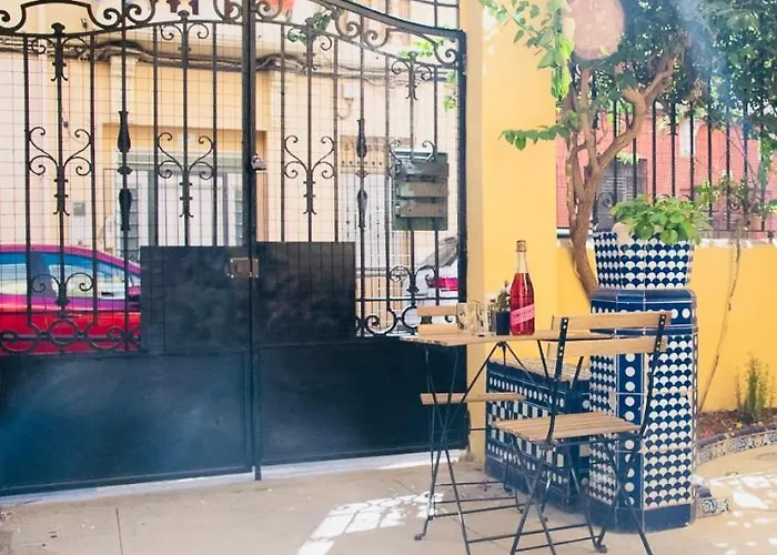 Con Bano Privado 1 Cama De Matrimonio Penzion Valencie