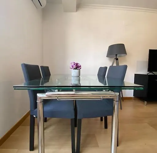 아파트 Executive Style Near Downtwon