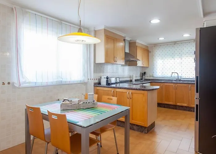 Casa En Valencia, Piscina, Cerca De Golf, Playas, Moto Gp Hébergement de vacances *