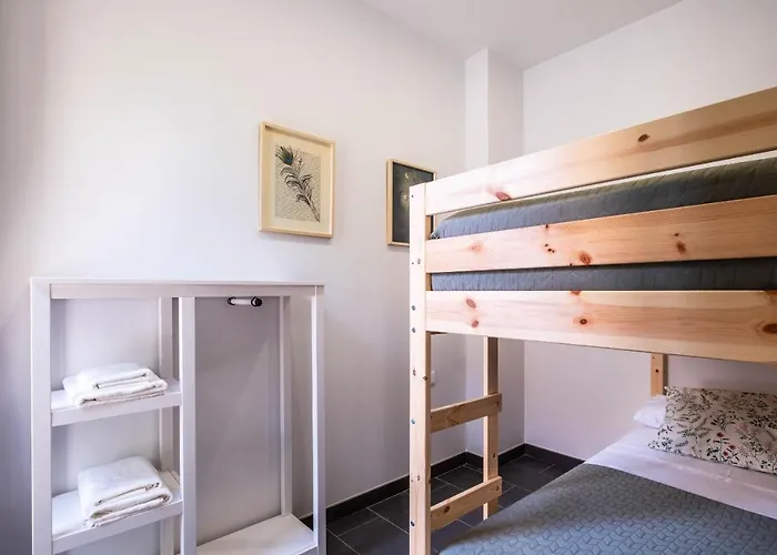 Charming And Comfortable With Inviting Atmosphere فالنسيا