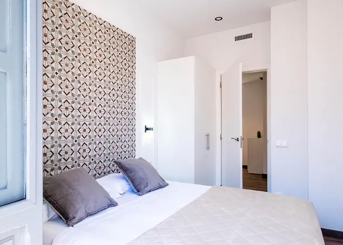 Spacious With Great Views *