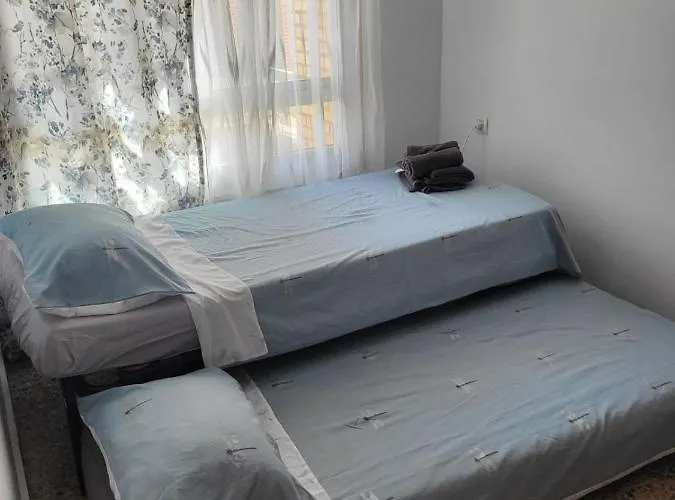 Carrer De La Pau Port De Sagunto * Valencia