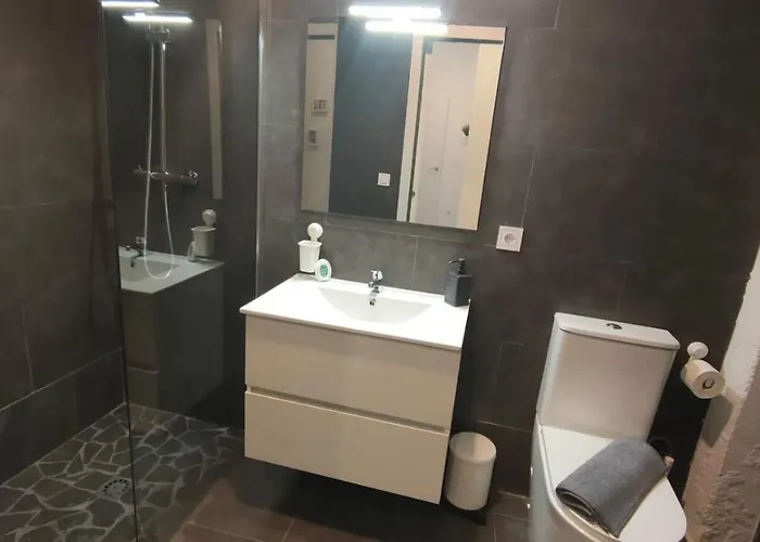 Πανσιόν Small And Cozy - G10 3*