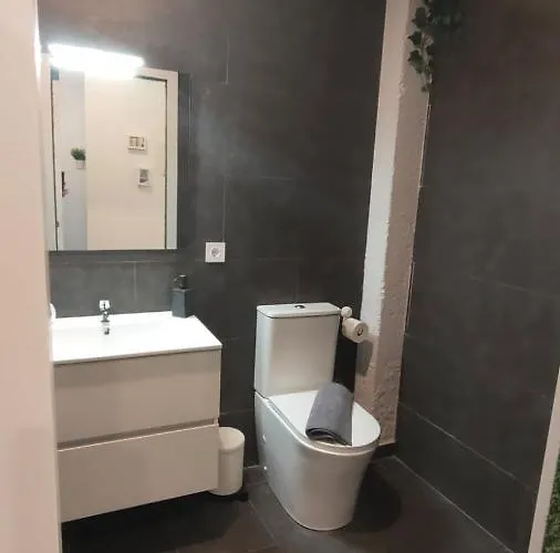 Πανσιόν Small And Cozy - G10