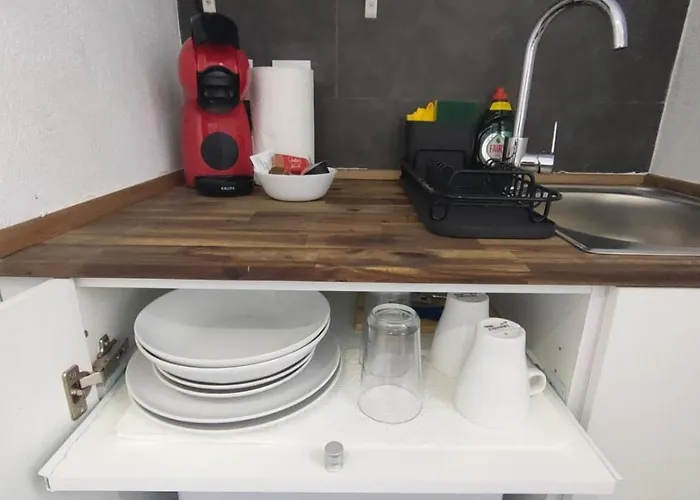 Small And Cozy - G10 3* Βαλένθια