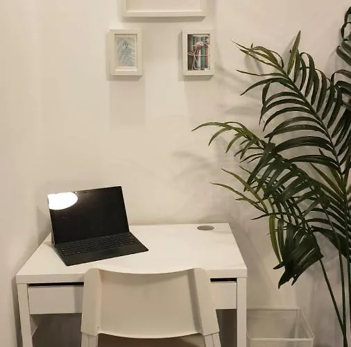 Small And Cozy - G10 3*