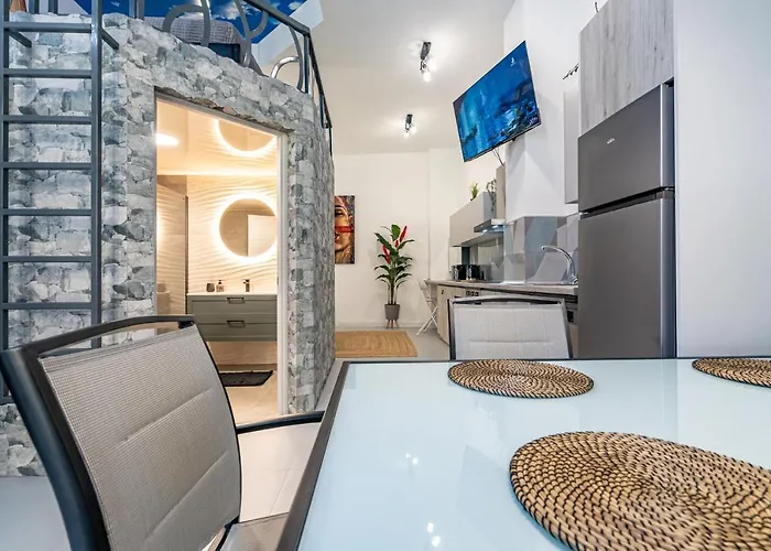 Apartment Exquisite With An Original Design *