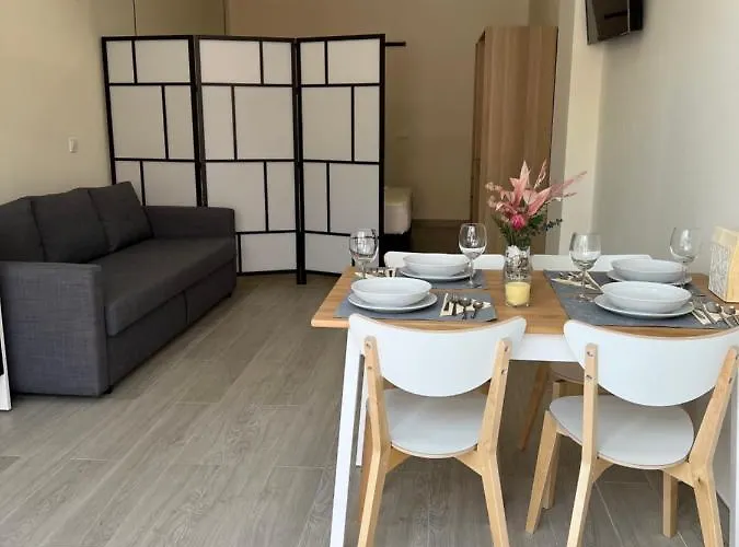 Ξενοδοχείο με διαμερίσματα Playa