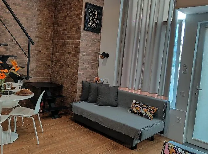 아파트호텔 Hlius Brand New 4*