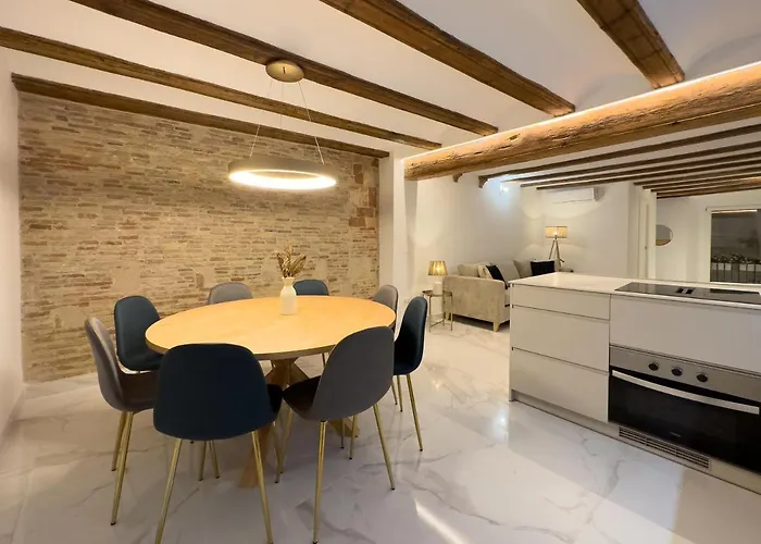 Market - Ciutat Vella, Exclusively For Families - Mid-term * 발렌시아