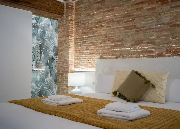 아파트 Market - Ciutat Vella, Exclusively For Families - Mid-term *