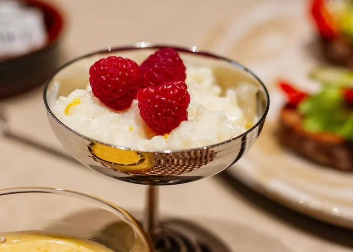 La Novieta Boutique - Adults Only 3*