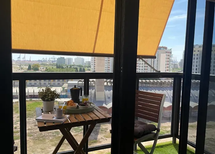 Singularstays Oceanografico Ii